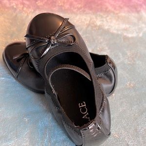 Children’s Place Black Toddler Girl Shoes